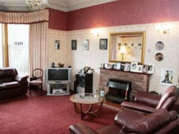 The Dunn Thing Guest House Ayr Extérieur photo